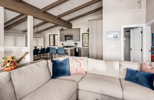Moultonborough House | Cozy Waterfront Home with Private Dock, Kayaks and Rowboat