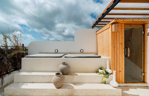 Pecatu Apartment | Cozy Wellness Villa- Sauna & Pools, 3 Min to Beach