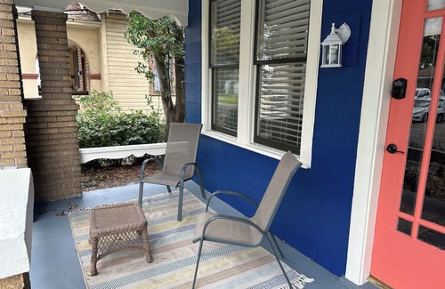 Tampa House | Cozy West Tampa Bungalow is just minutes away from all of Tampa's attractions.