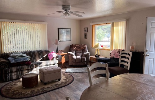 Fremont Cabin | Cozy Woodland Cabin Retreat in Fremont, WI
