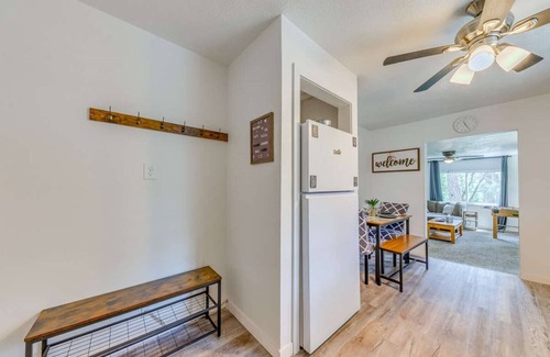 Ruidoso House | CozyCasita-1 mi to Midtown/Portable AC in Living room/7 mins to Inn of Mtn Gods