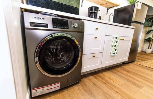 Orlando Apartment | CozyHome BigGrdn RmWTub PetOkUCF