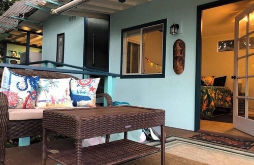 Kealakekua House | CozyTiki cottage w/2 private rooms, priv attached kit/bath TA-154-746-2656-01