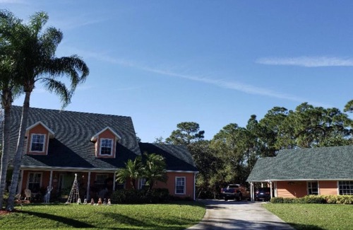 Vero Beach House | Cozzi cottage paradise with private entrance