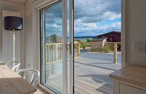 Castle Douglas Cottage | Crabtree Lodge - a lodge that sleeps 6 guests in 3 bedrooms
