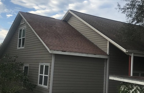 Fedhaven Cottage | Cracker country cottage w/lake view surrounded by groves