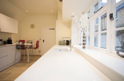 Bourton-on-the-Water Cottage | Craigmoor Cottage, enchanting, tranquil & central in Bourton-on-the-Water