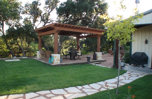 Fredericksburg House | Creekside Barn Located On Bear Creek Just Minutes From Fredericksburg