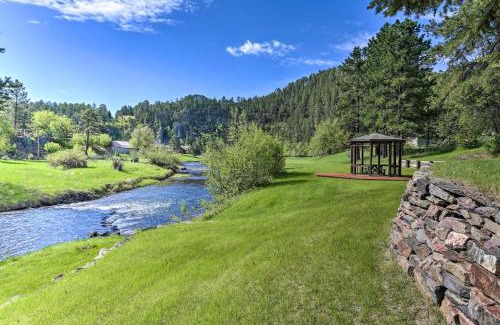 Rimrock House | Creekside Rapid City Cabin with Deck on 30 Acres!