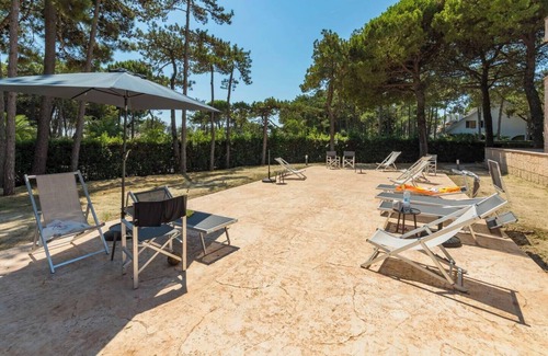 Lignano Riviera Apartment | Crepetta&Briciola - Loft 16 (Private Pool)