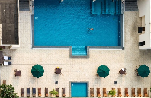 Kollupitiya Apartment | Crescat Residencies 2BR Serviced Apartment