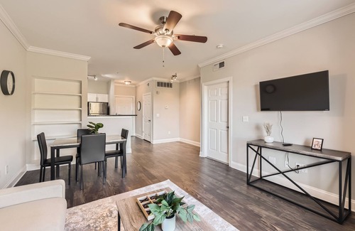 Old Fourth Ward Apartment | Crest at Midtown 1413 l 1 Bedroom 1 Bathroom