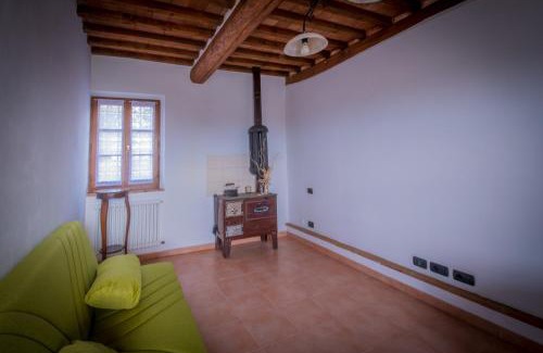 Torre A Castello Apartment | Crete Senesi Charming Apartments with Private Parking!