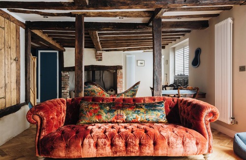 Canterbury House | Crippens, Scrumdiddlyumptious, Historic, Wood Fire,Parking, EV, Dead Center