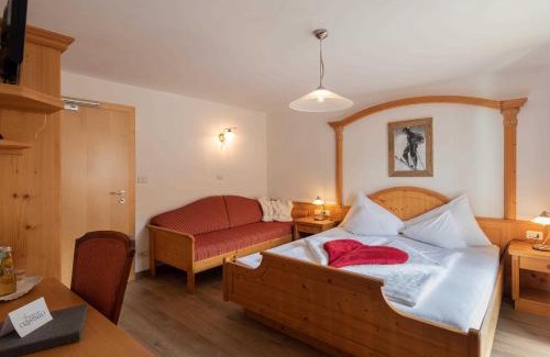 Castelrotto Hotel | Cristallo B&B