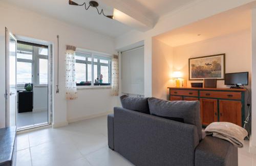 Laranjeiro Apartment | Cristo Rei Flat - Great views by Homeful Homes