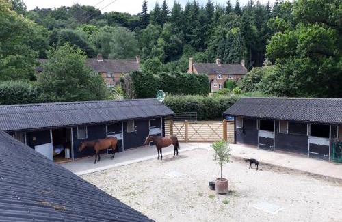 Capel House | Crockers Farm
