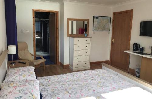 Ullapool Bed & Breakfast | Croft No.8 Bed & Breakfast