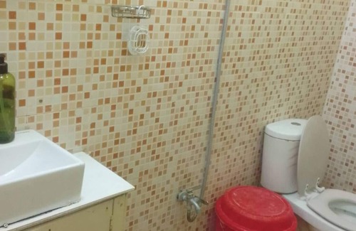 Oslob Resort | Cronin Residence/NipaLeft for 2pax/with breakfast