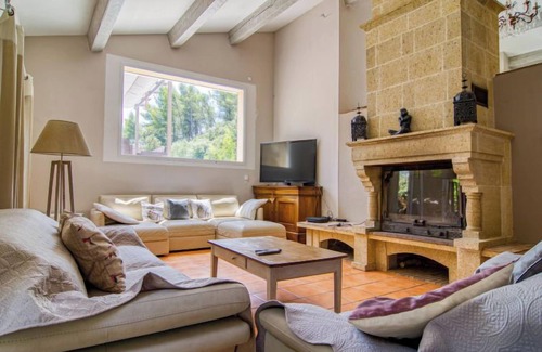 Pignans House | Cros de Gourdin by Interhome