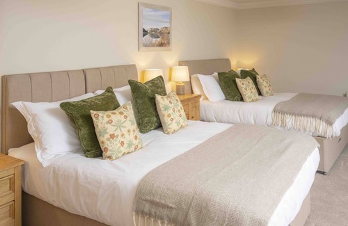Selkirk Hotel | Cross Keys Inn