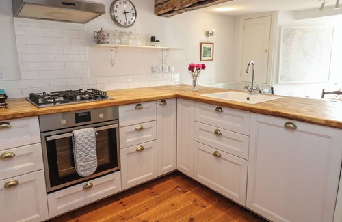 Alston Cottage | CROSS VIEW COTTAGE, family friendly, with open fire in Alston