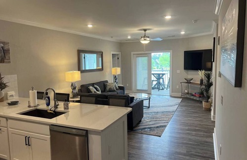 Calabash Apartment | Crow Creek Condo on 18hole golfcourse