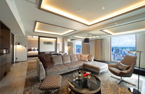 Chuo Ward Hotel | Crowne Plaza ANA Kumamoto New Sky by IHG