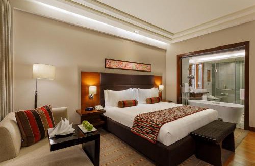 Sector 29 Hotel | Crowne Plaza Today Gurugram by IHG