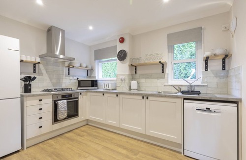 Shanklin Apartment | Crows Nest lovely light apartment