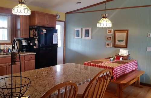 South Nags Head House | Crows nest views, porch vibes, dog-friendly house with linens + late check-out!