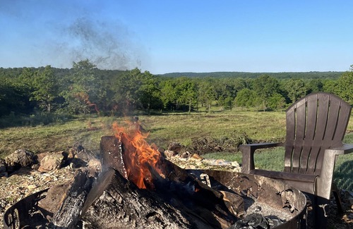 Moodys House | Crystal Creek Ranch - Stunning Lodge on 500 Acres with High-speed Internet