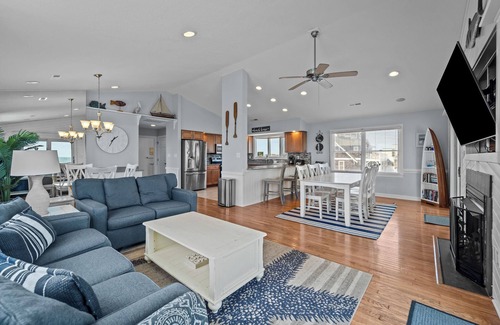 Nags Head House | Crystal Gable | Oceanfront | Nags Head | Sleeps 12