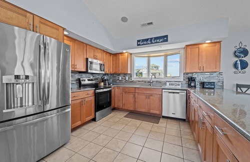 Nags Head House | Crystal Gable | Oceanfront | Nags Head | Sleeps 12