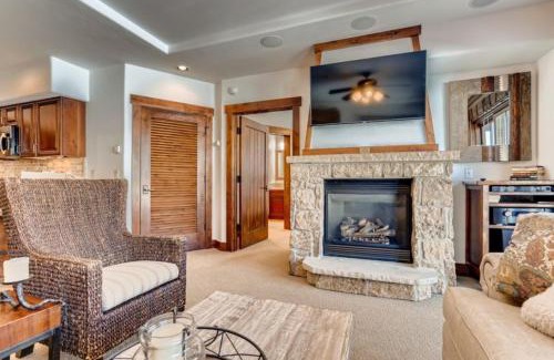 Breckenridge Apartment | Crystal Peak Lodge 3 Bedroom Ski In, Ski Out Slopeside Condo At The Base Of Peak 7