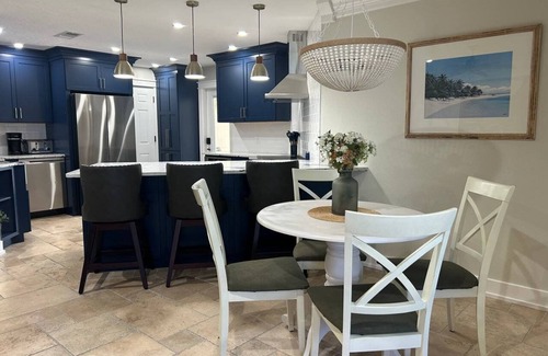Siesta Key Villa | Crystal Sands Villa 15 - Private Beach