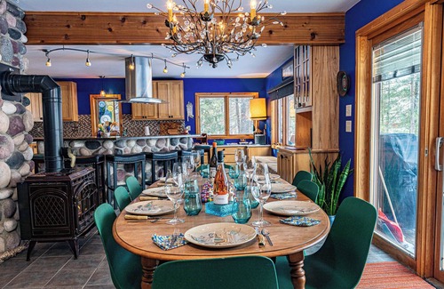 Tomahawk Cottage | Crystal Tree Cottage - A Northwoods Sunset Lake House