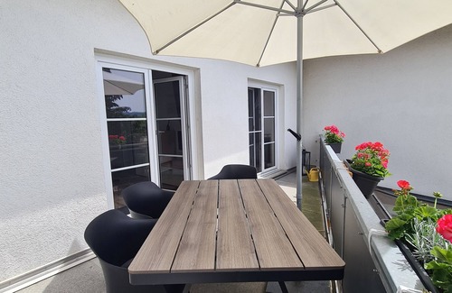 Reichenau Apartment | "CUBE53" - Reichenau Island modern and cozy vacation apartment