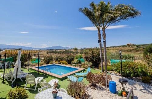 Coin House | Cubo's Finca Fernando