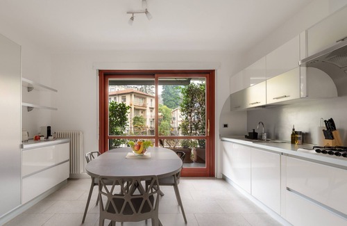 Como Apartment | Cullinan Como Lakeview Apartment by Aden Luxury