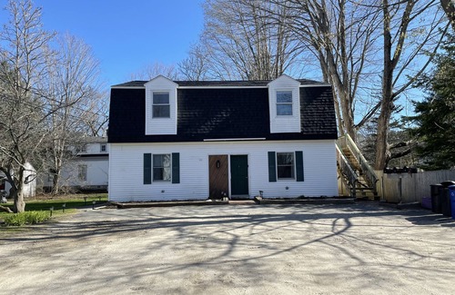 Brunswick Apartment | Cute 1st Floor 1BR Downtown Brunswick @ Bowdoin