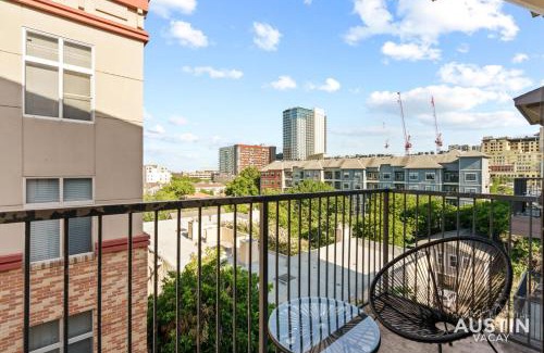 West Campus Apartment | Cute and Comfy Apartment by The University of Texas