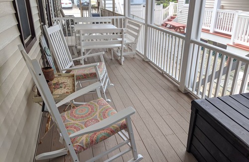 North Beach Haven Condo | Cute and cozy 2 bedroom Brant Beach condo across the street from the BEACH!