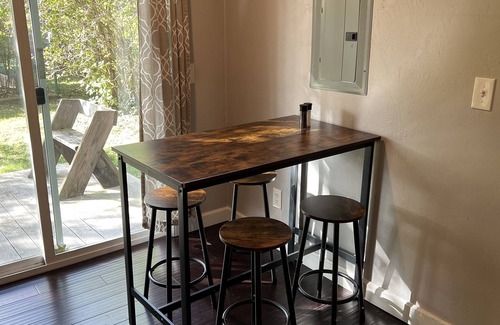 Neenah Cottage | Cute cottage in town!