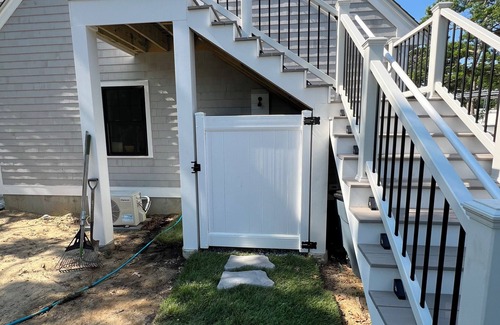Mashpee House | Cute, cozy and newly built bungalow on private street awaits your Capecod visit.