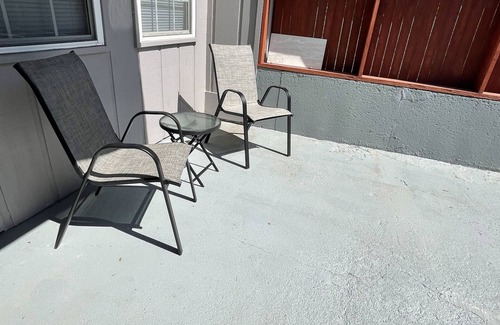 Hardy House | Cute Townhouse in Cherokee Village where adventures await!