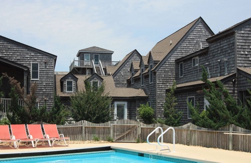Ocracoke Villa | CV5B: Portsmouth 5B -1st floor studio with kitchenette!