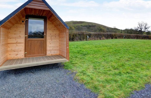 Penybont Ski Chalet | Cwtch in Llandrindod Wells