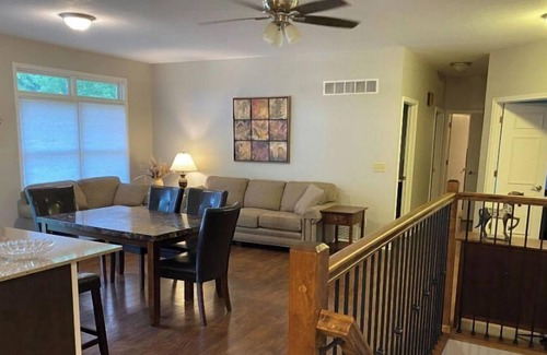 Nevada House | CY Events or Business Ranch Home on Lake