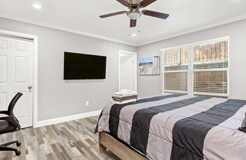 Leon Valley House | CYC Eclectic Back House with BBQ Gazebo